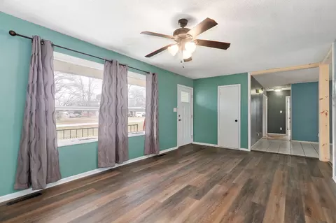 Bedroom - 300 Bray Dr, Willard, MO 65781 photo 2 of 5