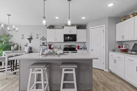 2702 W Brook Ridge St, Springfield, MO 65803 photo 7
