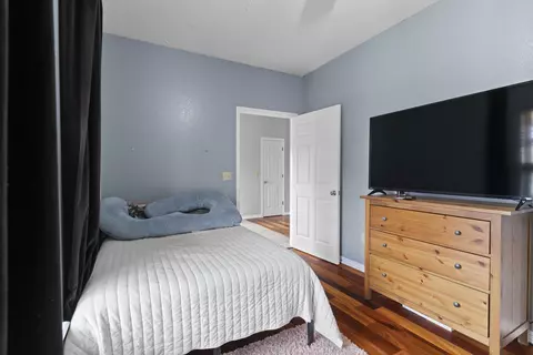 Bedroom - 910 E Welch St, Nixa, MO 65714 photo 11 of 14