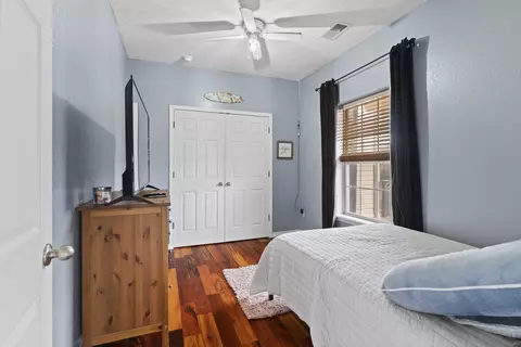 Bedroom - 910 E Welch St, Nixa, MO 65714 photo 10 of 14
