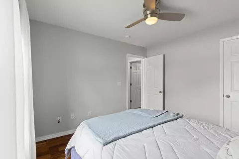 Bedroom - 910 E Welch St, Nixa, MO 65714 photo 8 of 14