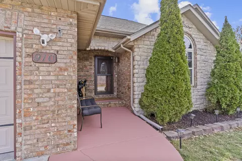 Other - 910 E Welch St, Nixa, MO 65714 photo 1 of 9