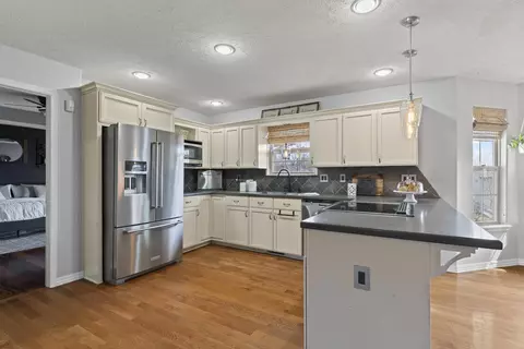 Kitchen - 910 E Welch St, Nixa, MO 65714 photo 1 of 4