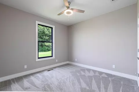 2010 S Regal Ct, Springfield, MO 65807 photo 9