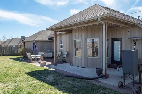 Exterior - 94 Holly Ridge Rd, Willard, MO 65781 photo 6 of 10