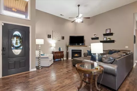 Living - 94 Holly Ridge Rd, Willard, MO 65781 photo 1 of 6