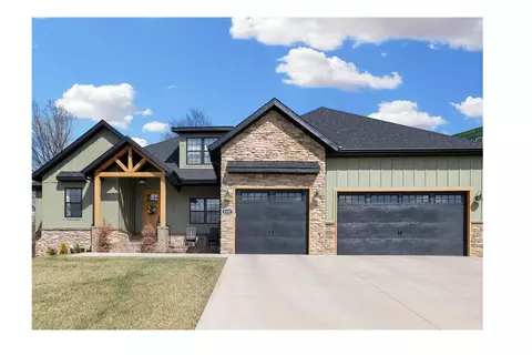 Exterior - 2101 W Mason Pl, Ozark, MO 65721 photo 1 of 5
