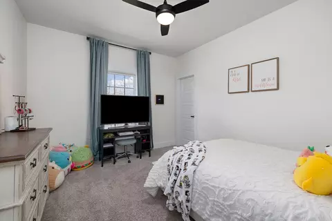 Bedroom - 2101 W Mason Pl, Ozark, MO 65721 photo 2 of 4