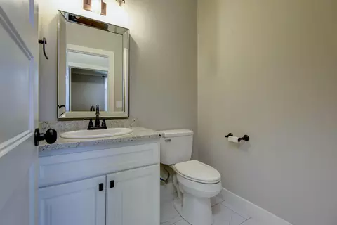 Bath - 874 Emerald Ter, Nixa, MO 65714 photo 1 of 7