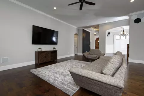 Living - 874 Emerald Ter, Nixa, MO 65714 photo 3 of 5