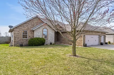 1854 E Chesapeake Dr, Ozark, MO 65721 photo 3
