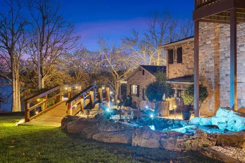 Exterior - 4 Trails End St, Branson West, MO 65737 photo 15 of 19