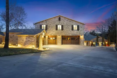 Exterior - 4 Trails End St, Branson West, MO 65737 photo 3 of 19