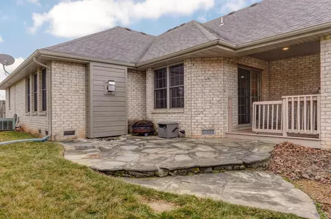 Exterior - 4536 S Warren Ave, Springfield, MO 65810 photo 7 of 10
