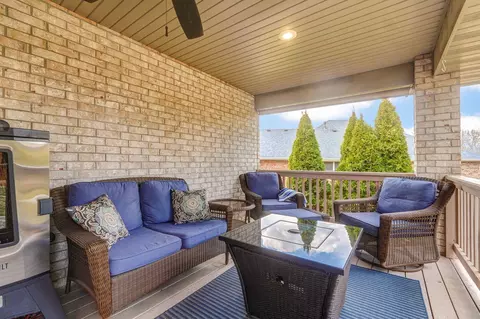 Exterior - 4536 S Warren Ave, Springfield, MO 65810 photo 5 of 10