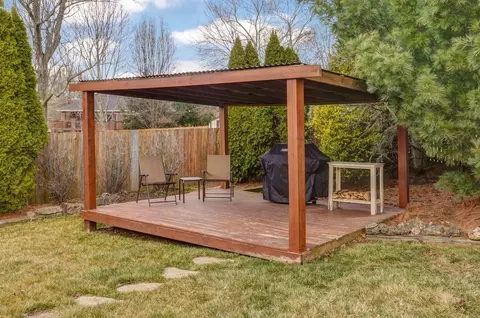 Exterior - 4536 S Warren Ave, Springfield, MO 65810 photo 6 of 10