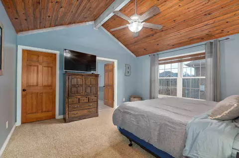 Bedroom - 4536 S Warren Ave, Springfield, MO 65810 photo 1 of 3