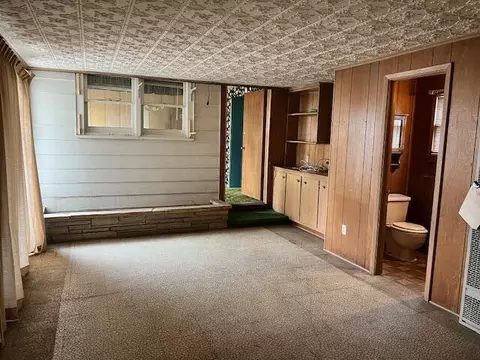 2136 N Weller Ave, Springfield, MO 65803 photo 18