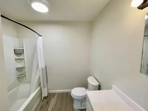 109 W Myrtle St, Aurora, MO 65605 photo 15
