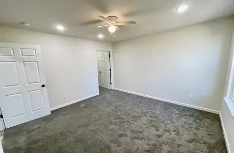 109 W Myrtle St, Aurora, MO 65605 photo 22