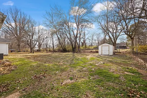 1633 S Link Ave, Springfield, MO 65804 photo 32