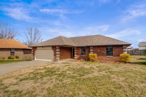 615 E Barbara Ct, Nixa, MO 65714 photo 3