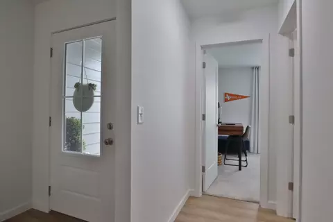 Entry Way - 5033 Cozy Ct, Springfield, MO 65802 photo 1 of 1