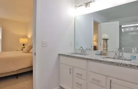 Bath - 5033 Cozy Ct, Springfield, MO 65802 photo 1 of 9