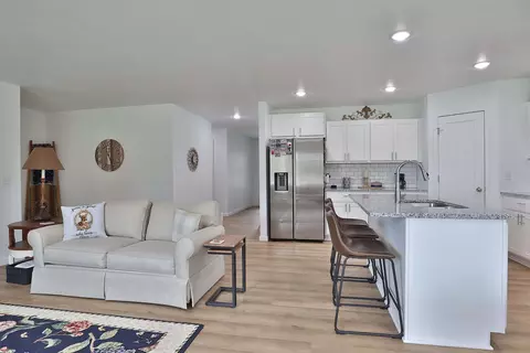 Kitchen - 5033 Cozy Ct, Springfield, MO 65802 photo 1 of 12