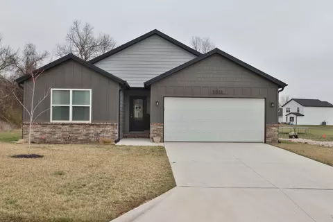 Exterior - 5033 Cozy Ct, Springfield, MO 65802 photo 1 of 10