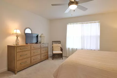 Bedroom - 5033 Cozy Ct, Springfield, MO 65802 photo 5 of 8