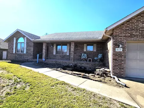 Exterior - 815 Mark St, Willard, MO 65781 photo 3 of 12