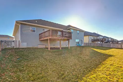 Exterior - 768 E Penzance Cir, Nixa, MO 65714 photo 10 of 12