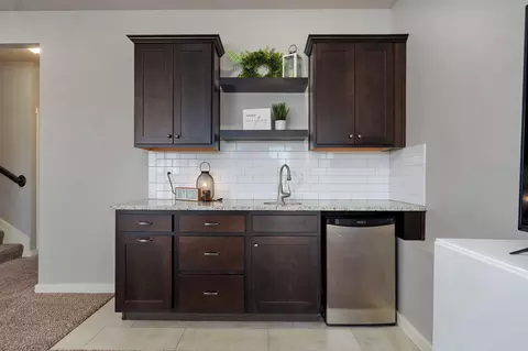 Kitchen - 768 E Penzance Cir, Nixa, MO 65714 photo 6 of 6