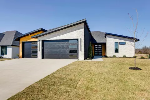 Exterior - 1887 E Cobblestone Dr, Ozark, MO 65721 photo 1 of 7
