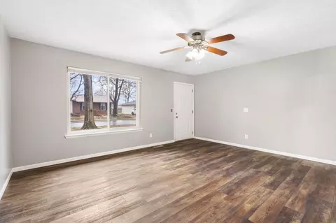 109 E Scott Wayne Dr, Nixa, MO 65714 photo 6
