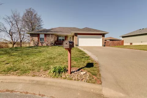 715 W Christopher Ln, Clever, MO 65631 photo 1