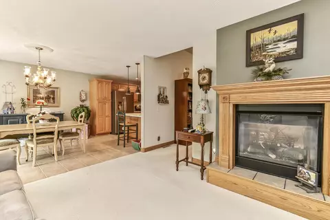 Living - 509 Clover Ct, Nixa, MO 65714 photo 6 of 6