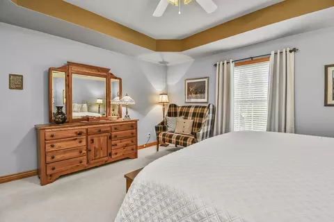 Bedroom - 509 Clover Ct, Nixa, MO 65714 photo 2 of 5