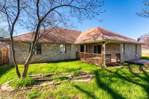 807 W Jackson Ave, Nixa, MO 65714 photo 4
