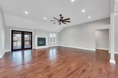 807 W Jackson Ave, Nixa, MO 65714 photo 11