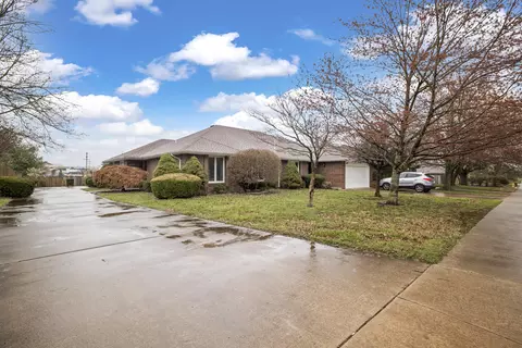 1837-1839 E Lark St, Springfield, MO 65804 photo 2
