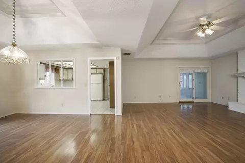 1837-1839 E Lark St, Springfield, MO 65804 photo 8