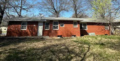 2508 E Seminole, Springfield, MO 65804 photo 9