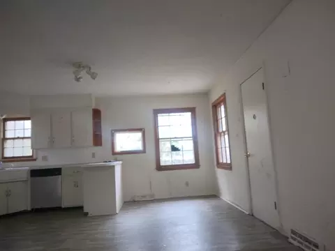 2508 E Seminole, Springfield, MO 65804 photo 3