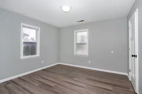 1719 N Hillcrest Ave, Springfield, MO 65802 photo 14
