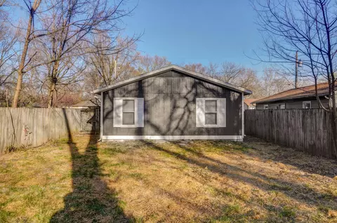 1719 N Hillcrest Ave, Springfield, MO 65802 photo 18