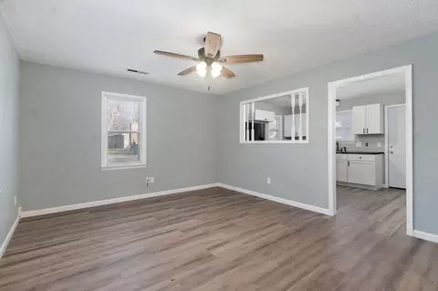 1719 N Hillcrest Ave, Springfield, MO 65802 photo 5