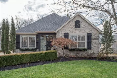 Exterior - 2518 E Ottawa St, Springfield, MO 65804 photo 2 of 12