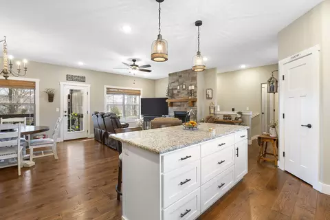 Kitchen - 4700 Florence Ave, Ozark, MO 65721 photo 3 of 3